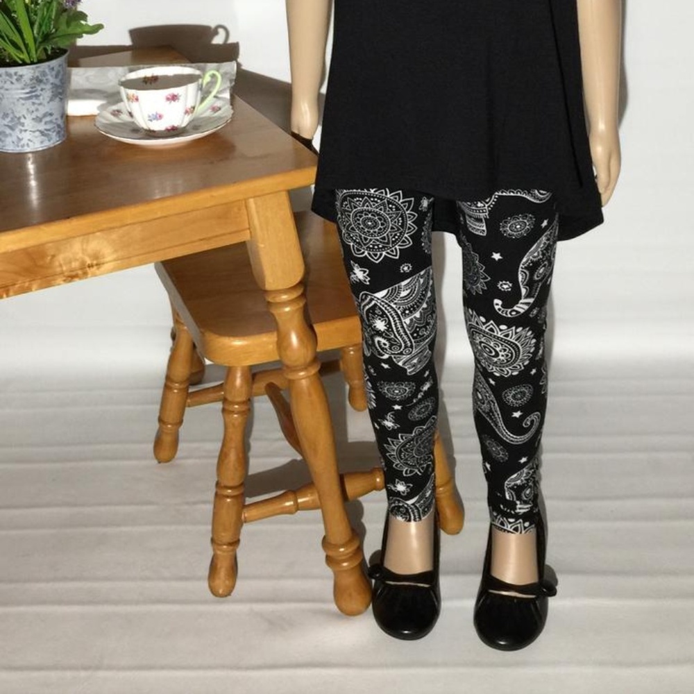 NEW Girls Kids Elephant Leggings Soft Yoga Pants Size Large or 6/7/8